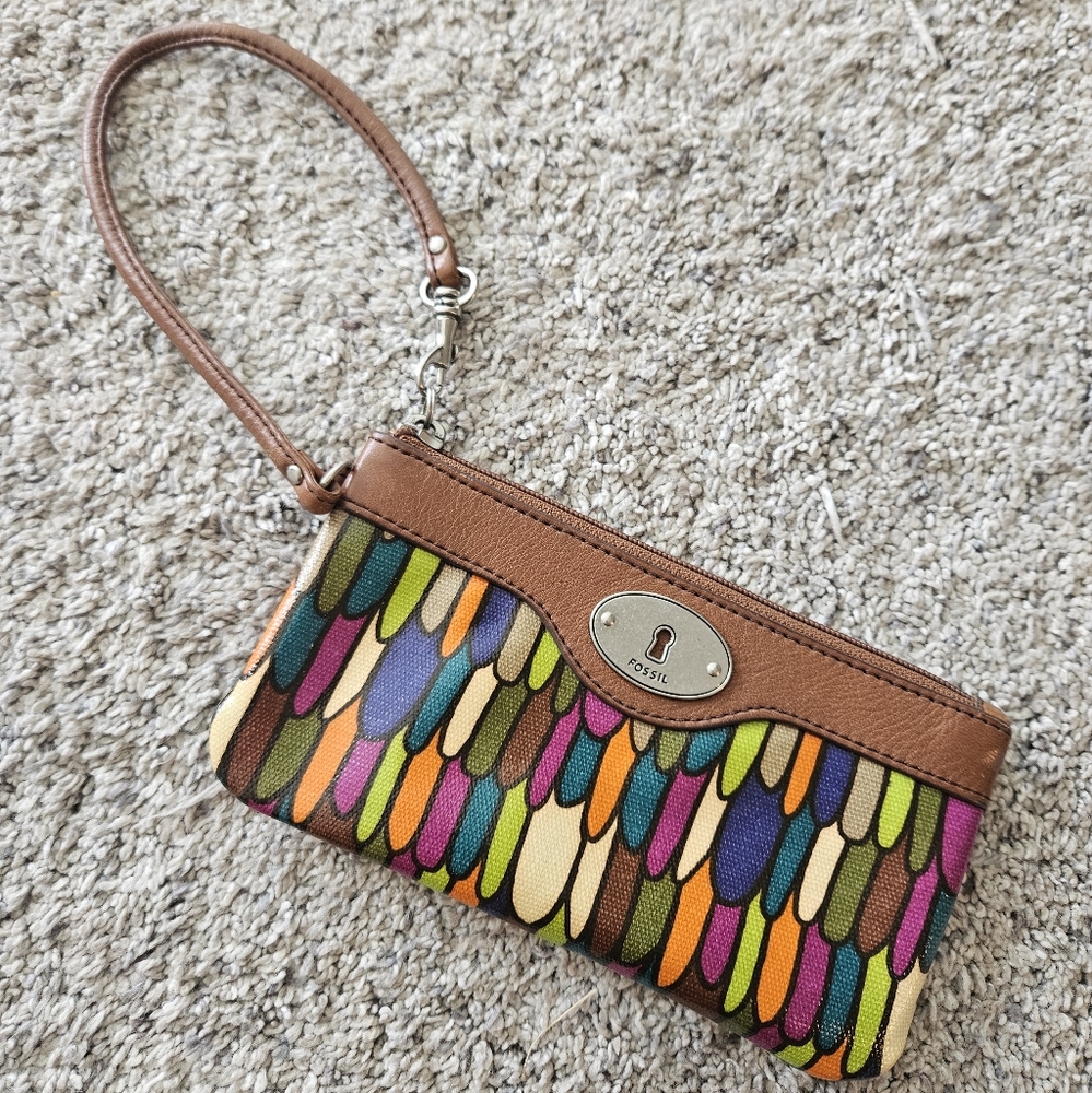 Fossil Wristlet